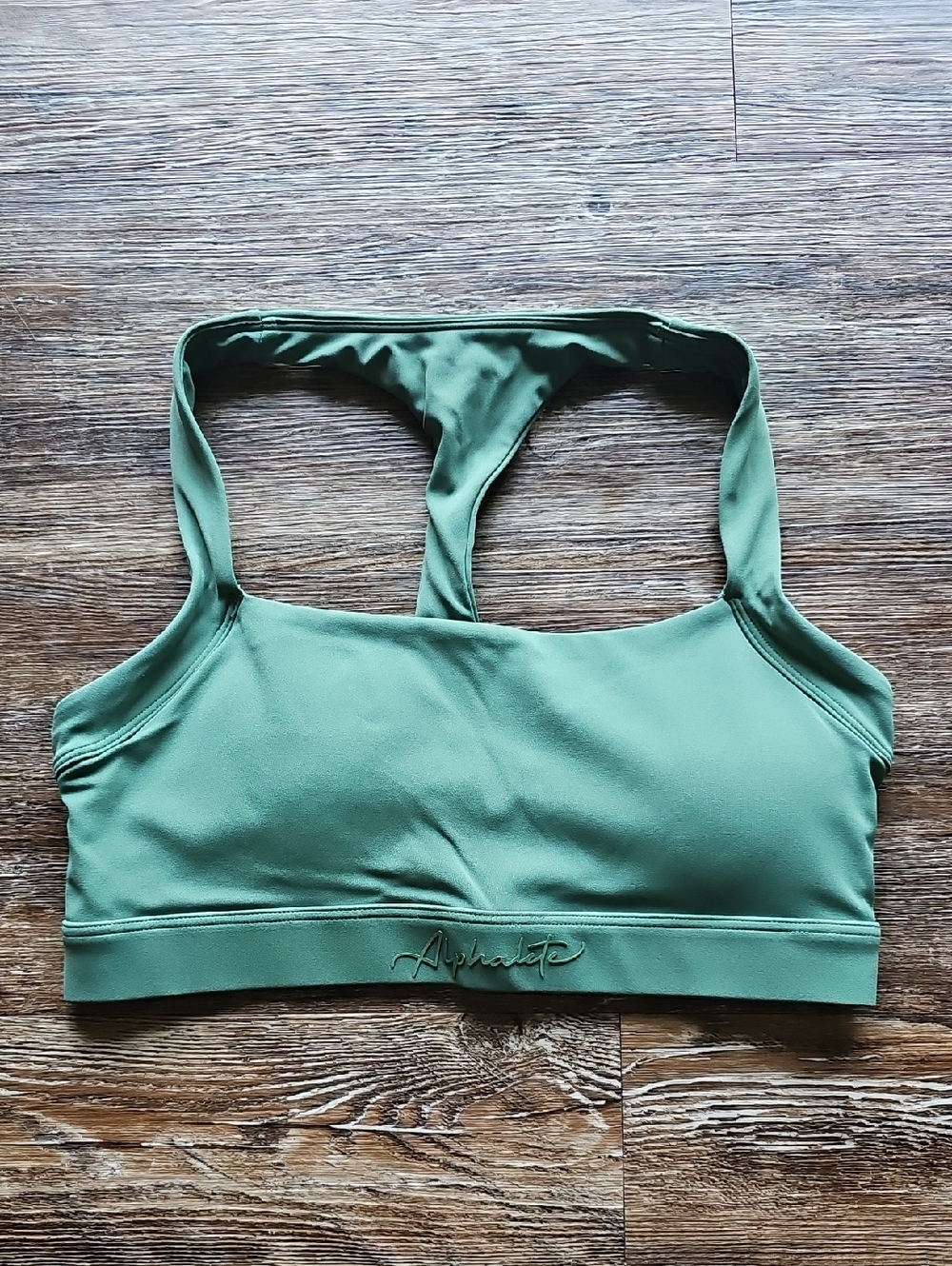 Alphalete Pulse Balance Sports Bra with Racerback - Luxury Green Colorway